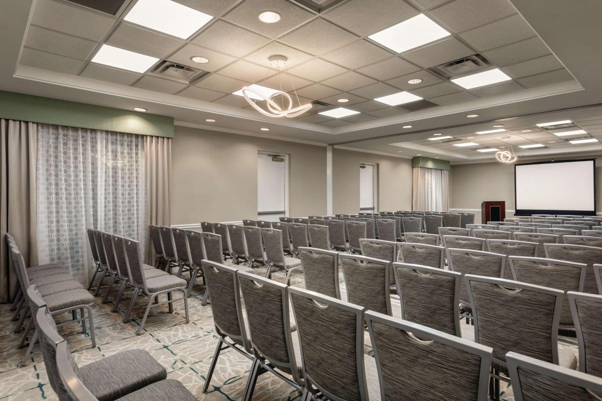 Hilton Garden Inn Bridgewater Exterior photo